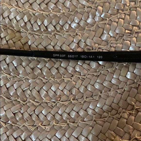 Prada sunglasses 🕶 - Picture 4 of 6